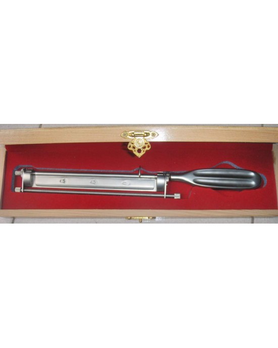 Skin grafting handle Humby