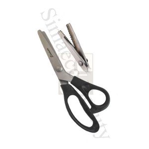 Pinking Shear Zig Zag Plastic Handle